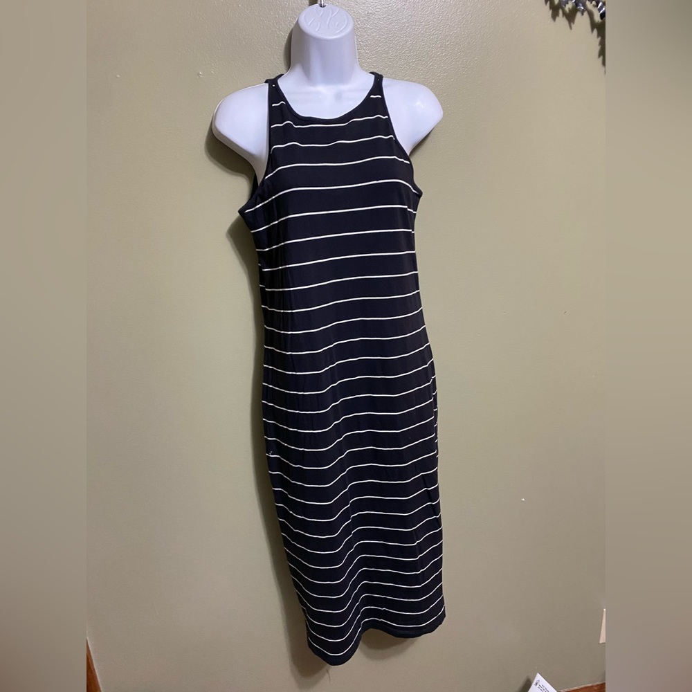 Athleta Tank Dress black and White a striped, Size S